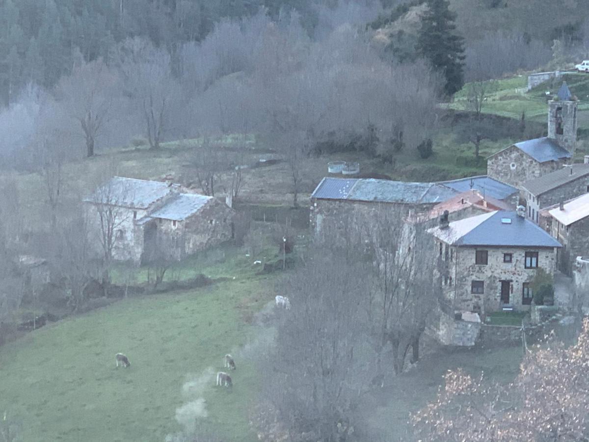Casa Rural Pirineu Neva Luaran gambar