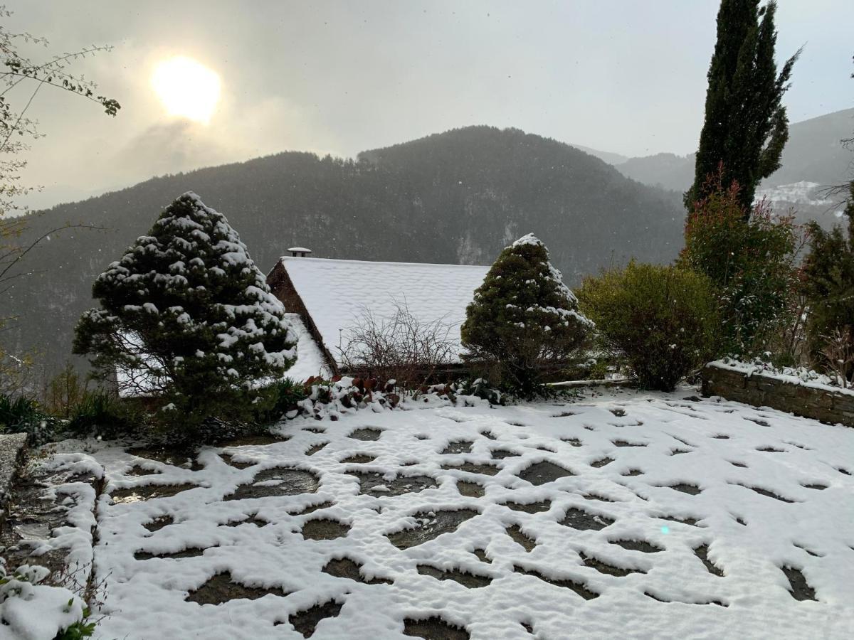 Casa Rural Pirineu Neva Luaran gambar