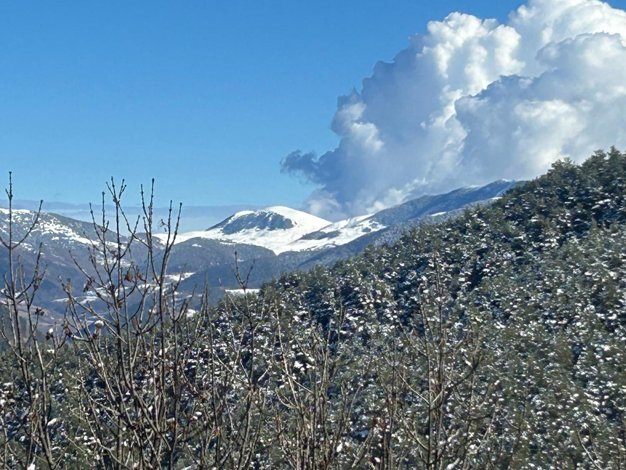 Casa Rural Pirineu Neva Luaran gambar